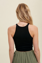 Load image into Gallery viewer, Black Seamless High Neck Bralette
